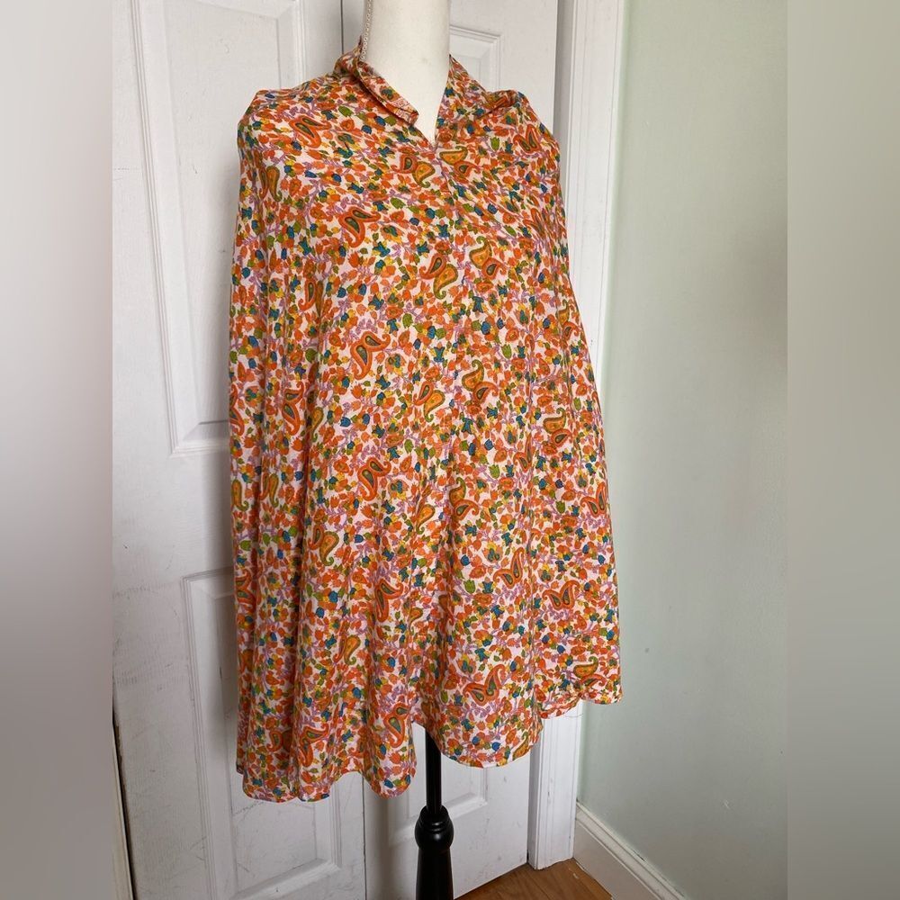 1970s Vintage Paisley Fabric Poncho
